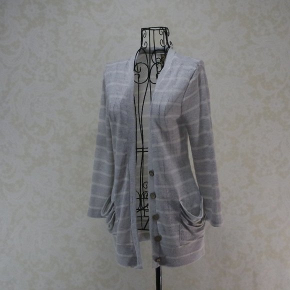 Live To Be SPOILED Grey Gray Stripe Button Close Cardigan - Picture 4 of 13